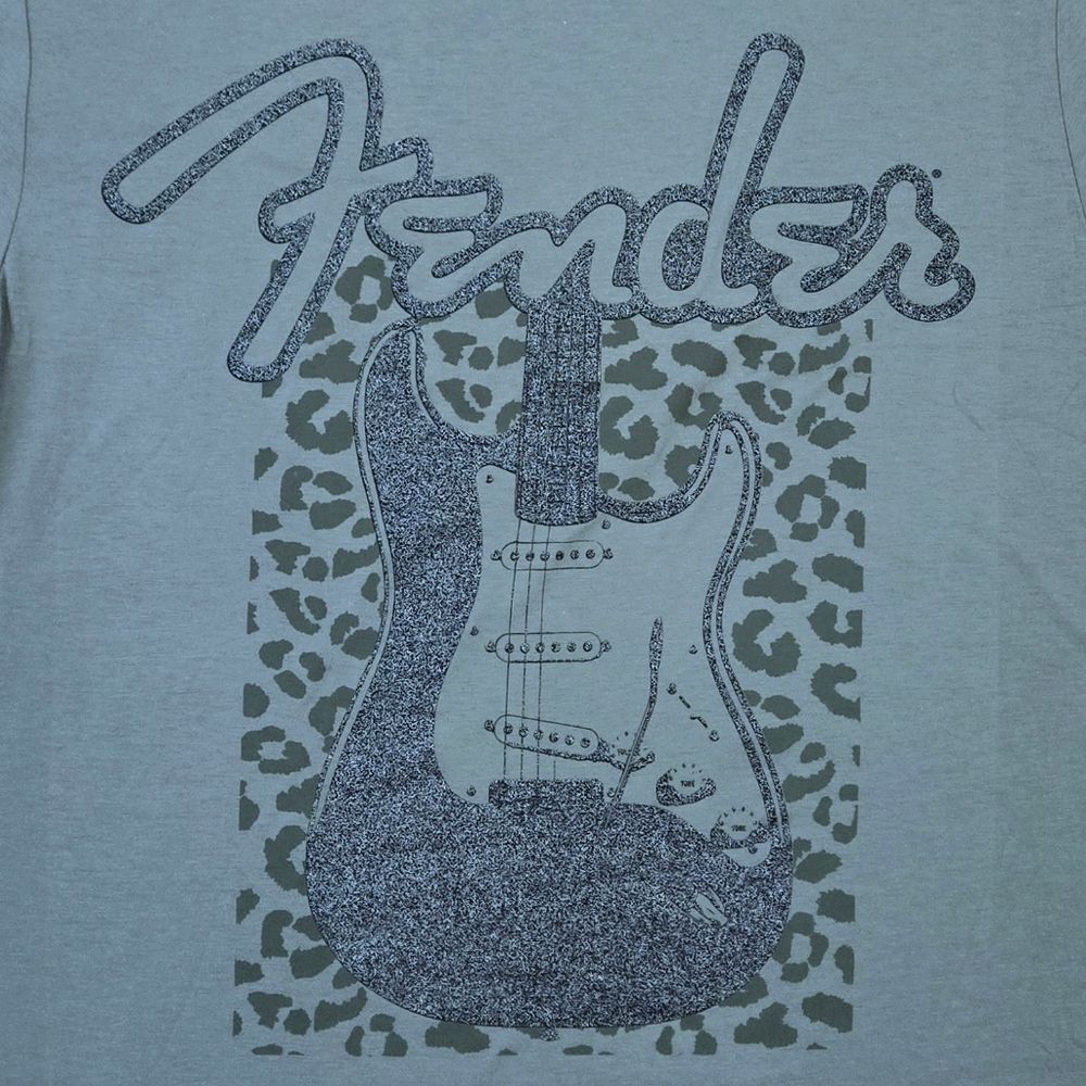 Fender🎸 Musical Instruments Corporation Graphic Tee👕 - NWT - Picture 12 of 14